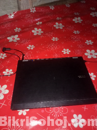 Name Dell laptop 2 gb ram 500 SSD